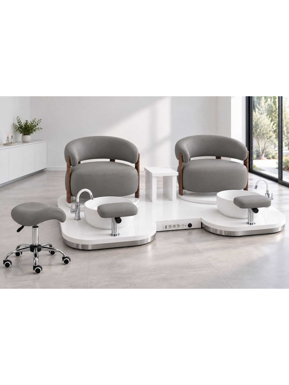 Poltrona Podo Pedicure Manicure Tavolo Nails Aspiratore Unghie Lettino Massaggio Reception Banco Cassa Arredamento Centro Esteti